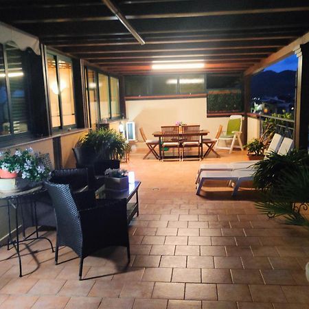 "Appartamento Del Mare Gliaca" Con Vista Isole Eolie,Ampia Terrazza,Wifi E Parcheggio Privato Gratuito Piraino Exterior photo