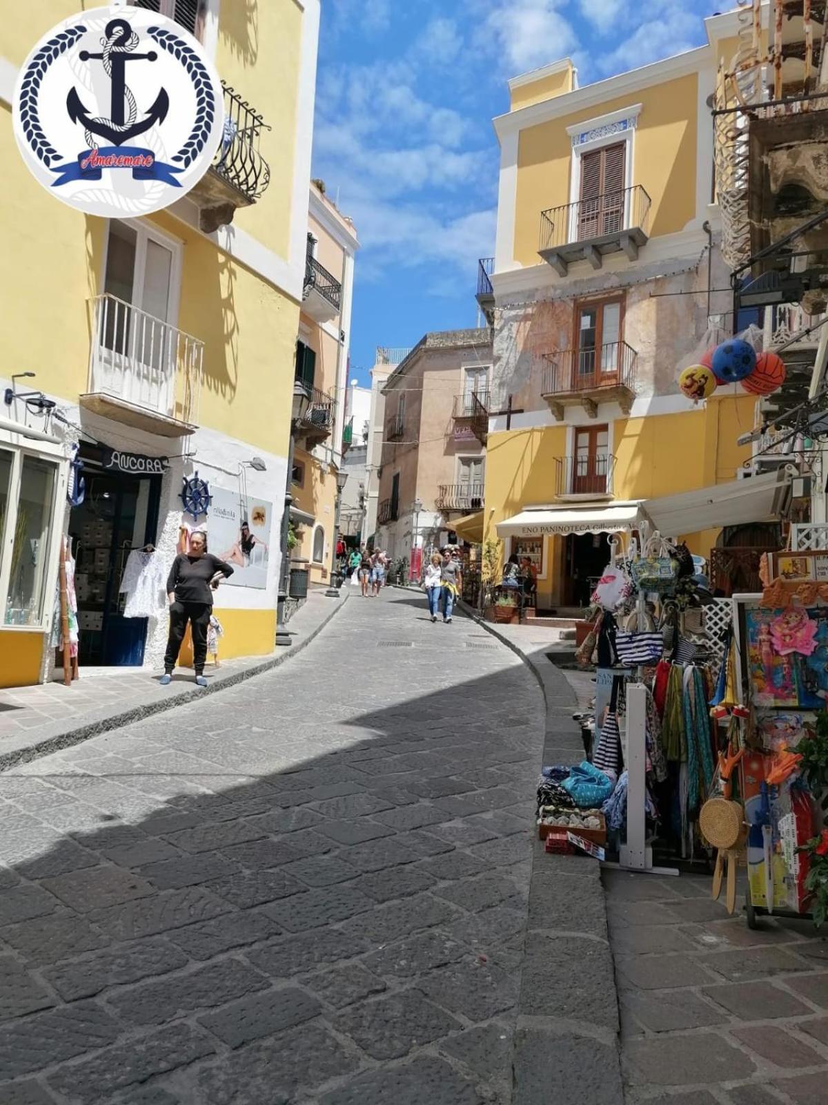 "Appartamento Del Mare Gliaca" Con Vista Isole Eolie,Ampia Terrazza,Wifi E Parcheggio Privato Gratuito Piraino Exterior photo
