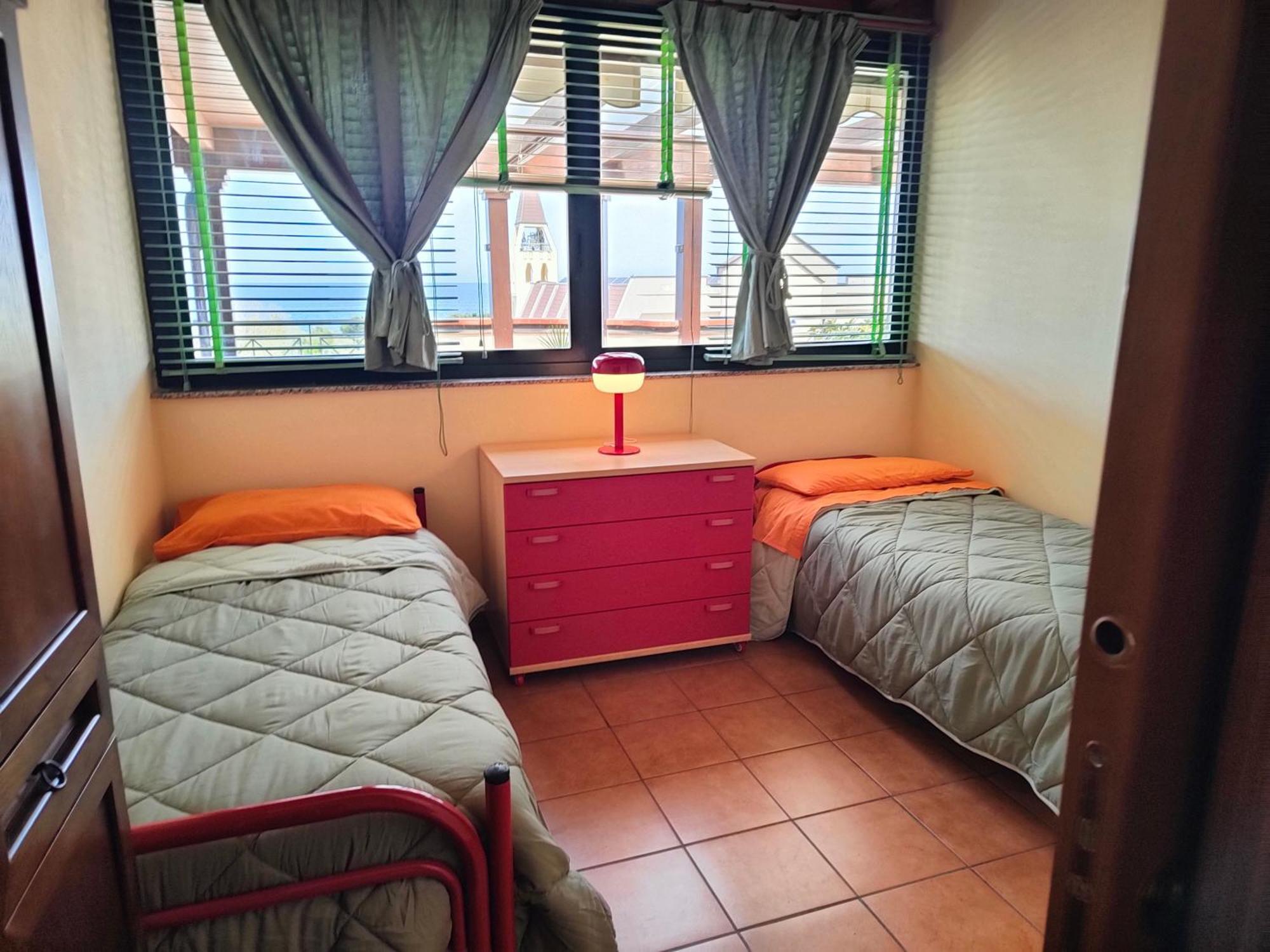 "Appartamento Del Mare Gliaca" Con Vista Isole Eolie,Ampia Terrazza,Wifi E Parcheggio Privato Gratuito Piraino Exterior photo